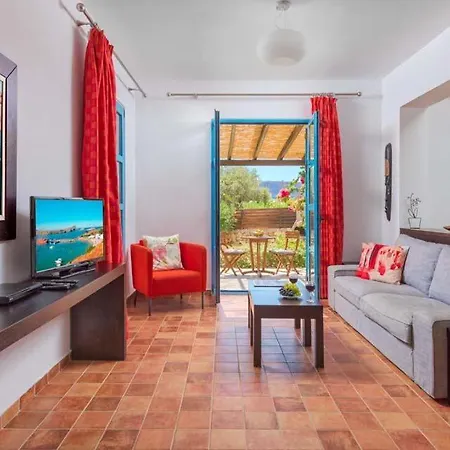 别墅 Sleeps 4 Pool Air Con Wifi