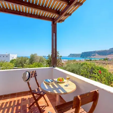 Sleeps 4 Pool Air Con Wifi 别墅 林都斯