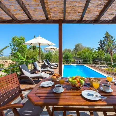 Sleeps 4 Pool Air Con Wifi Lindos (Rhodes)